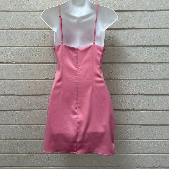 Urban Outfitters UO Mallory Rose Pink Drape Neck Satin Slip Dress size S - Picture 4 of 8